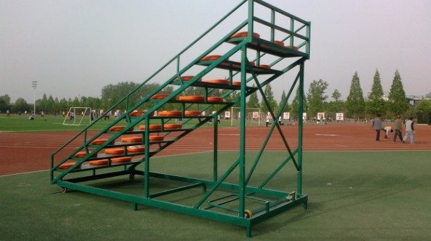 西工大明德學(xué)院田徑場(chǎng)地器材